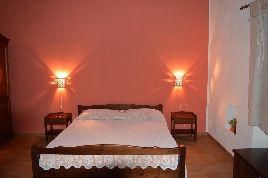 Agriturismo Pattina Vila Pettineo Exterior foto