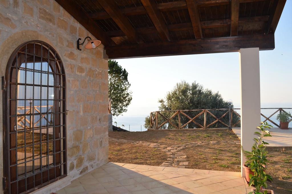 Agriturismo Pattina Vila Pettineo Exterior foto