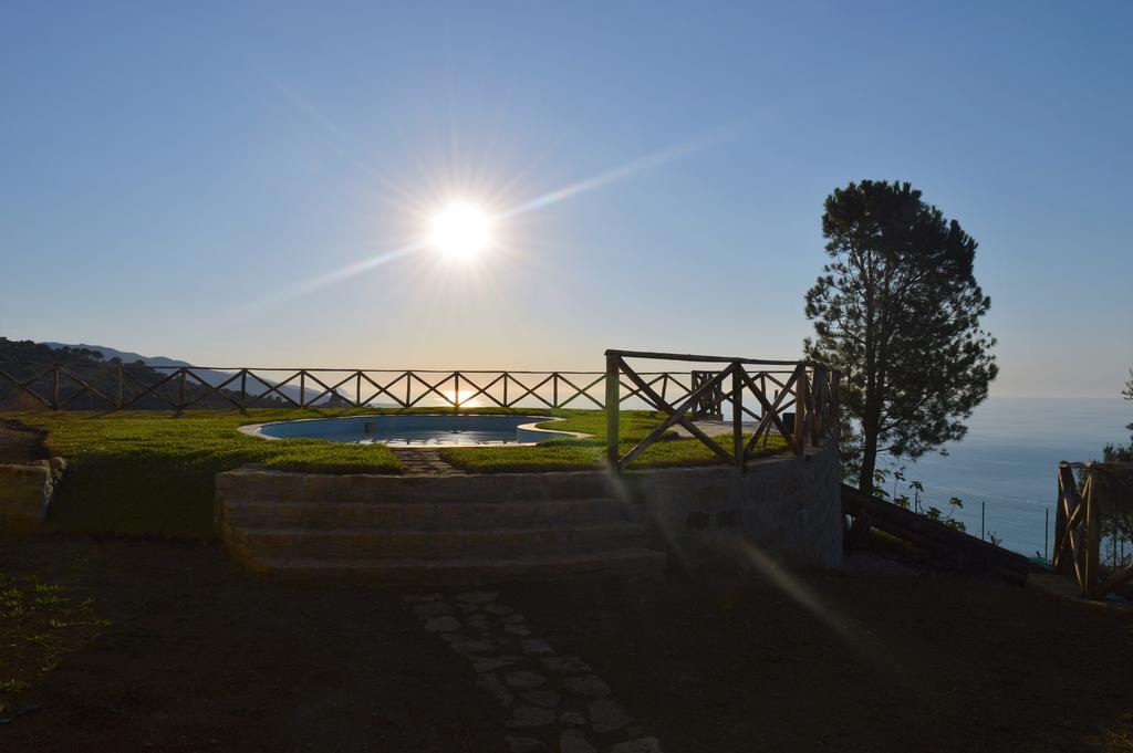 Agriturismo Pattina Vila Pettineo Exterior foto